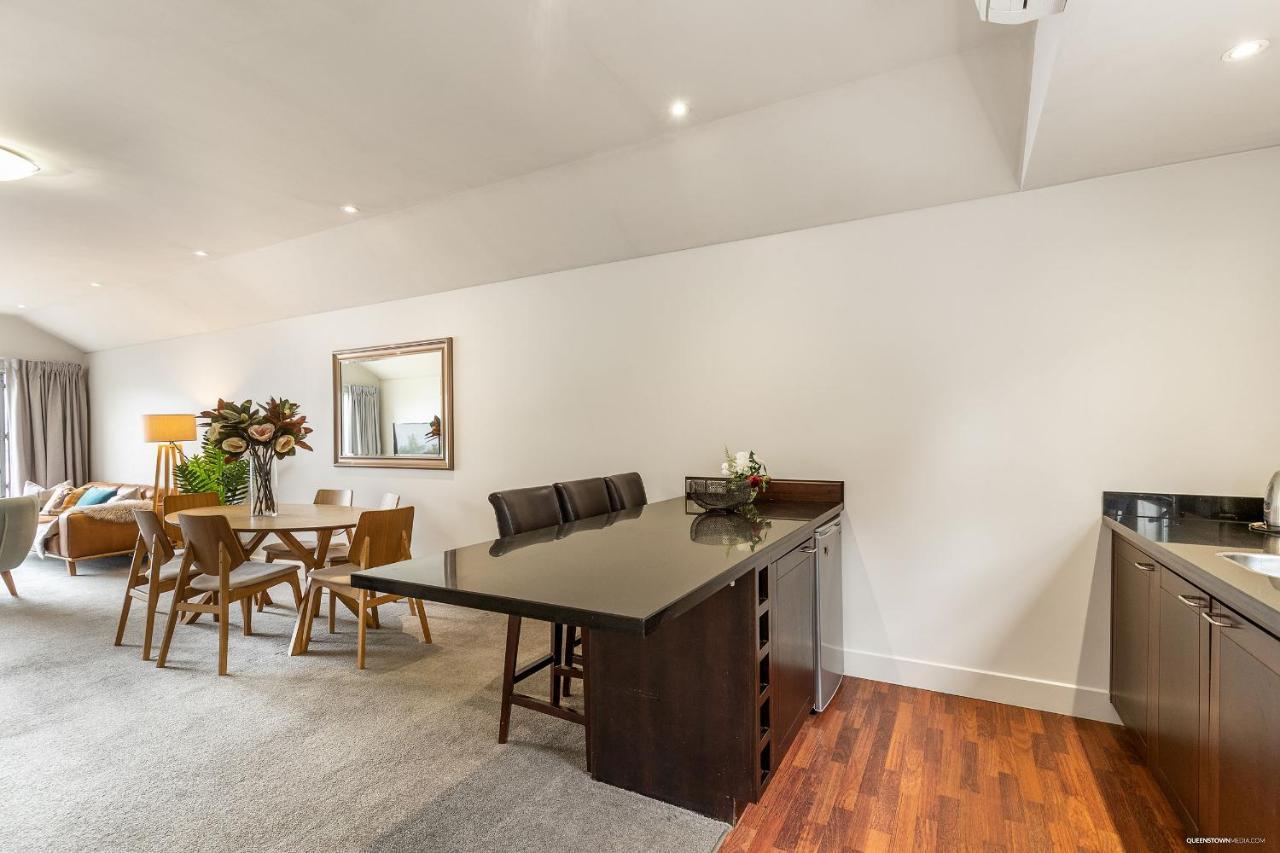 Alpine Village - 2 Bedroom Executive Apartment Queenstown Exterior foto